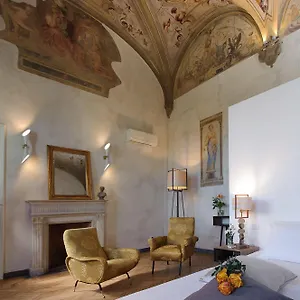 lungarno-vespucci-50.it-tuscanyhotel.com/
